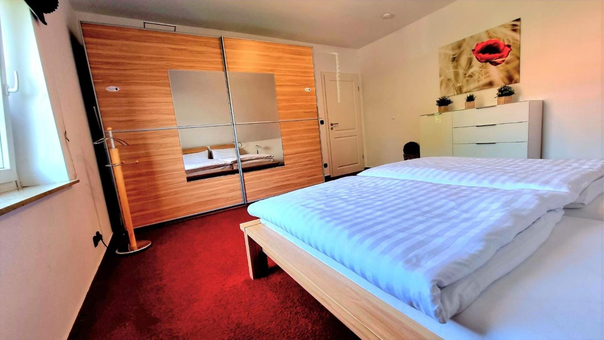 Lueneburg-Melbeck, 105 Qm Mit Fernsicht, Ruhige Sackgasse, Fussbodenheizung, Wallbox Gegen Gebuehr Экстерьер фото